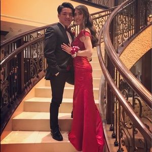 Red light wine colored prom dress